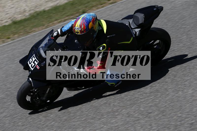 /15 22.05.2026  Plüss Moto Sport  Discover the Bike ADR /Gruppe rot - Race 3/55